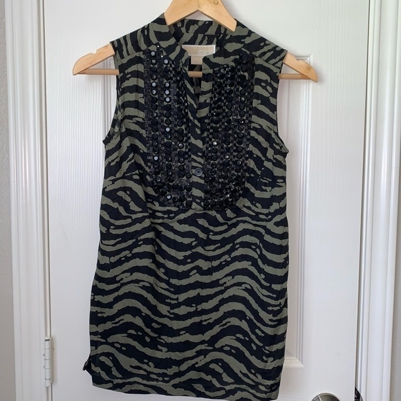 Michael Kors V-Neck Zebra Animal Print Sequence Sleeveless Blouse size XS - Picture 2 of 6